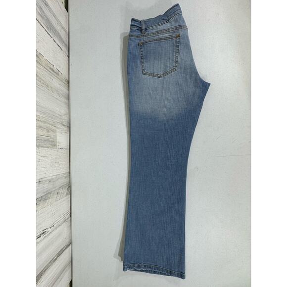 Southpole Jeans Sz 13 (34x30.5) Bootcut Light Wash Mid Rise Vintage Embroidered - Picture 5 of 10